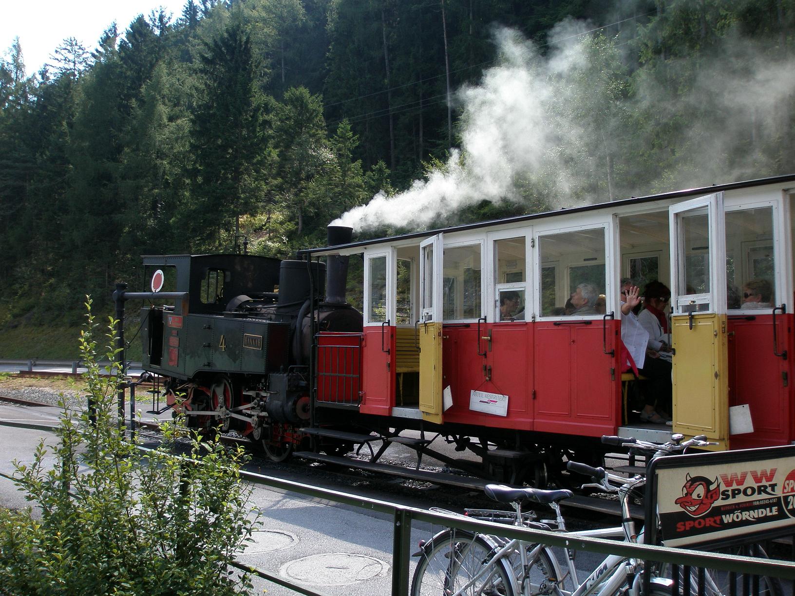 Mit der Dampf-Zahnradbahn von Seespitz nach Jenbach